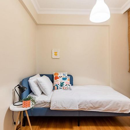 Colorful Apartment Near Popular Attractions In Sisli イスタンブール エクステリア 写真