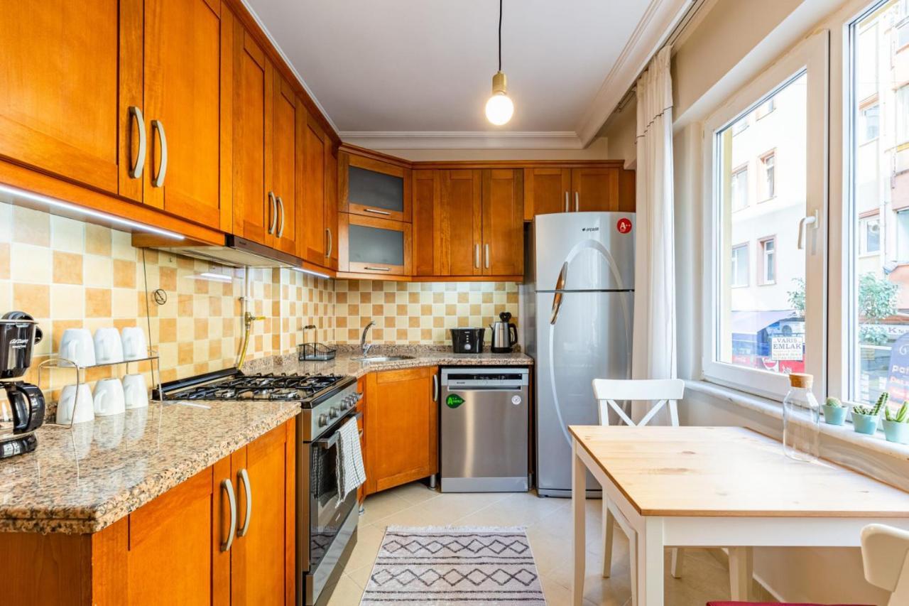 Colorful Apartment Near Popular Attractions In Sisli イスタンブール エクステリア 写真