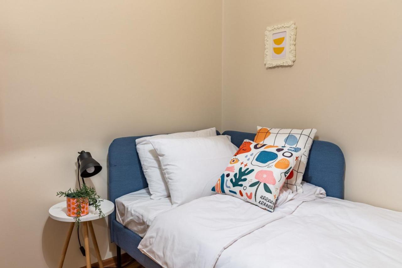 Colorful Apartment Near Popular Attractions In Sisli イスタンブール エクステリア 写真